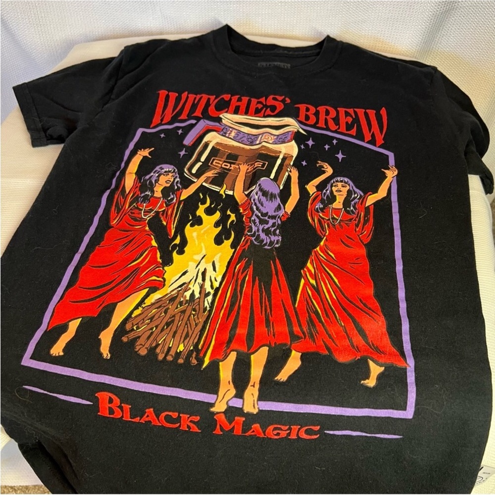 ISO THIS SHIRT IN A 2-4X !